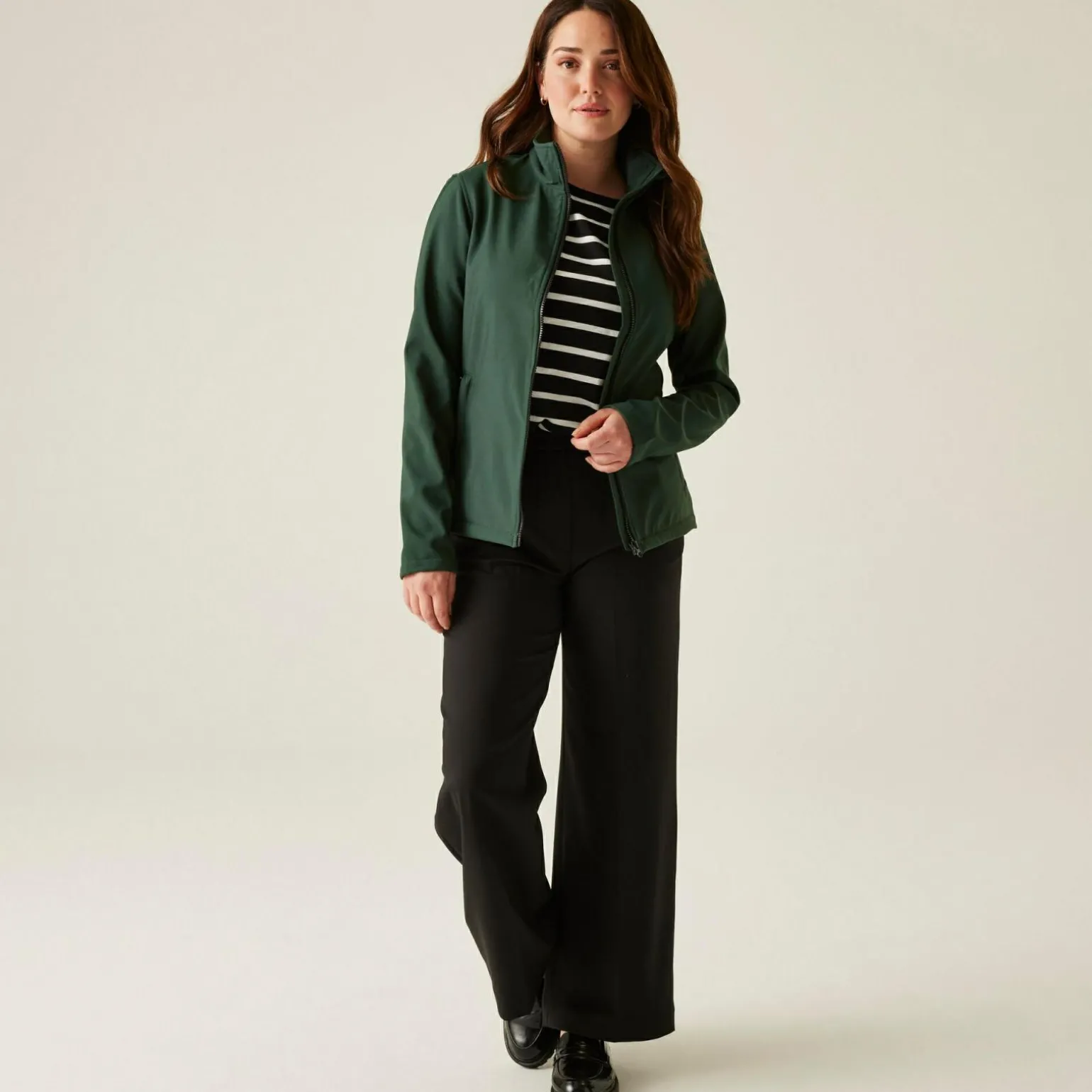 Damski softshell Ablaze | Zielono-czarny
