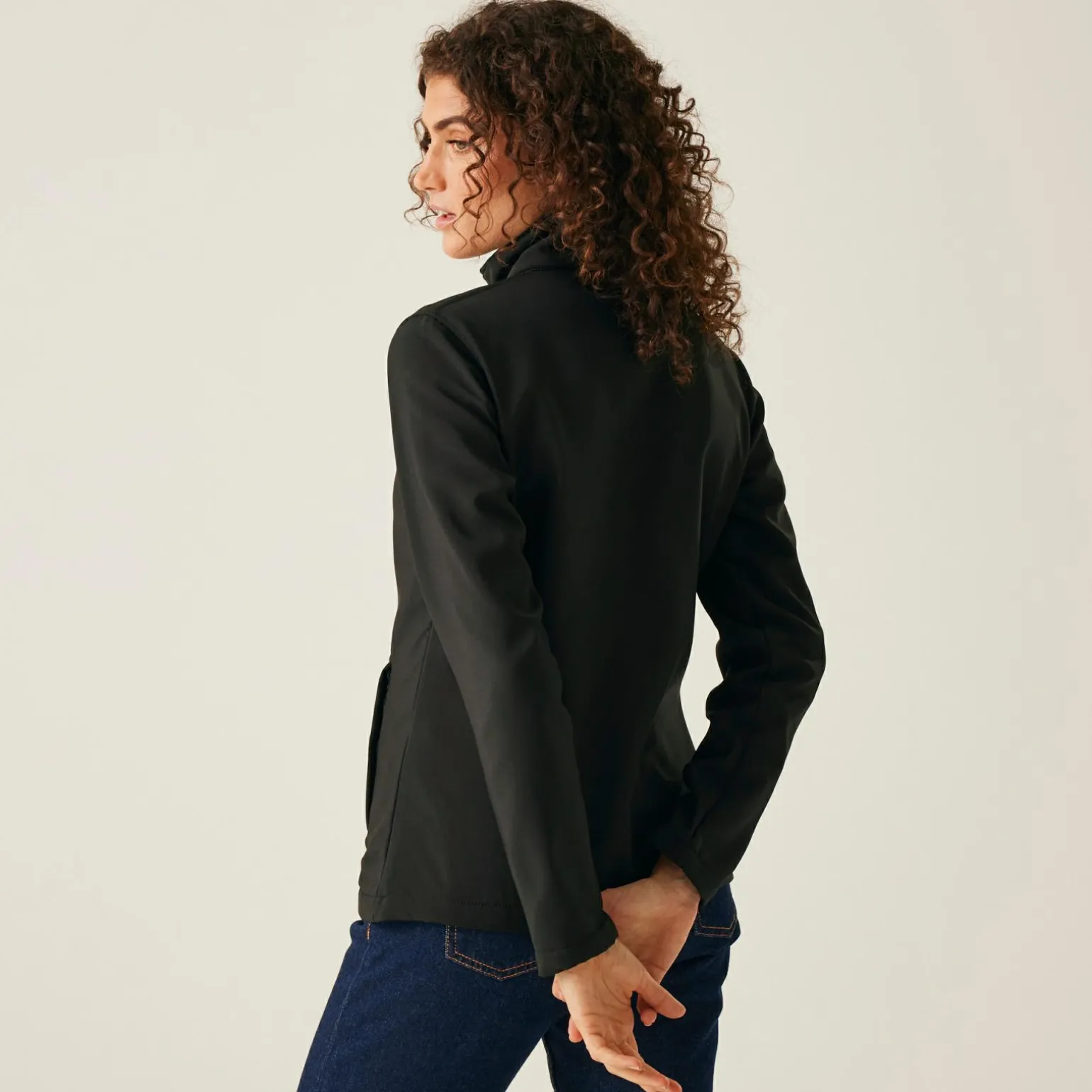 Damski softshell Ablaze | Czarny