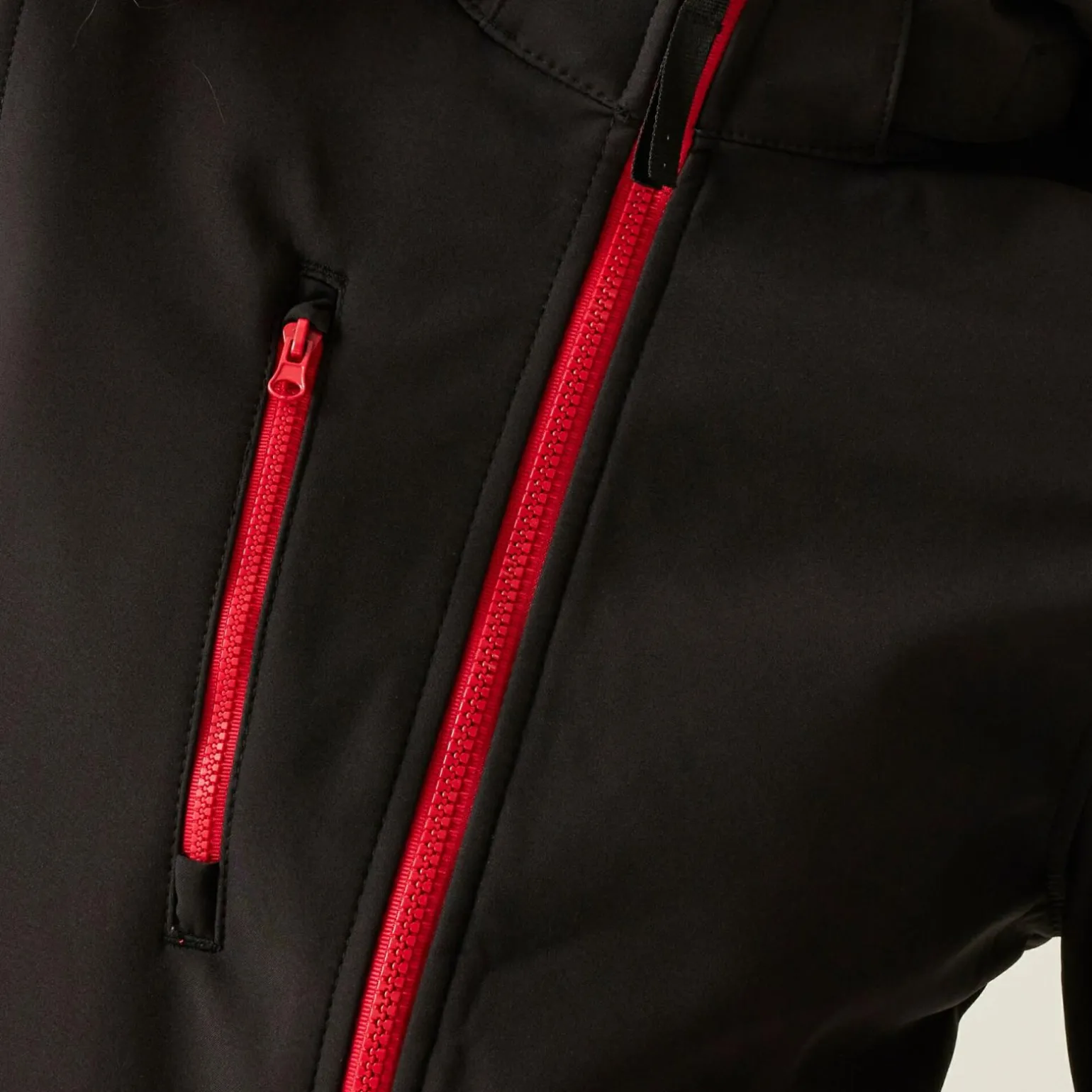 Damski softshell z kapturem Venturer | Czarno-czerwony