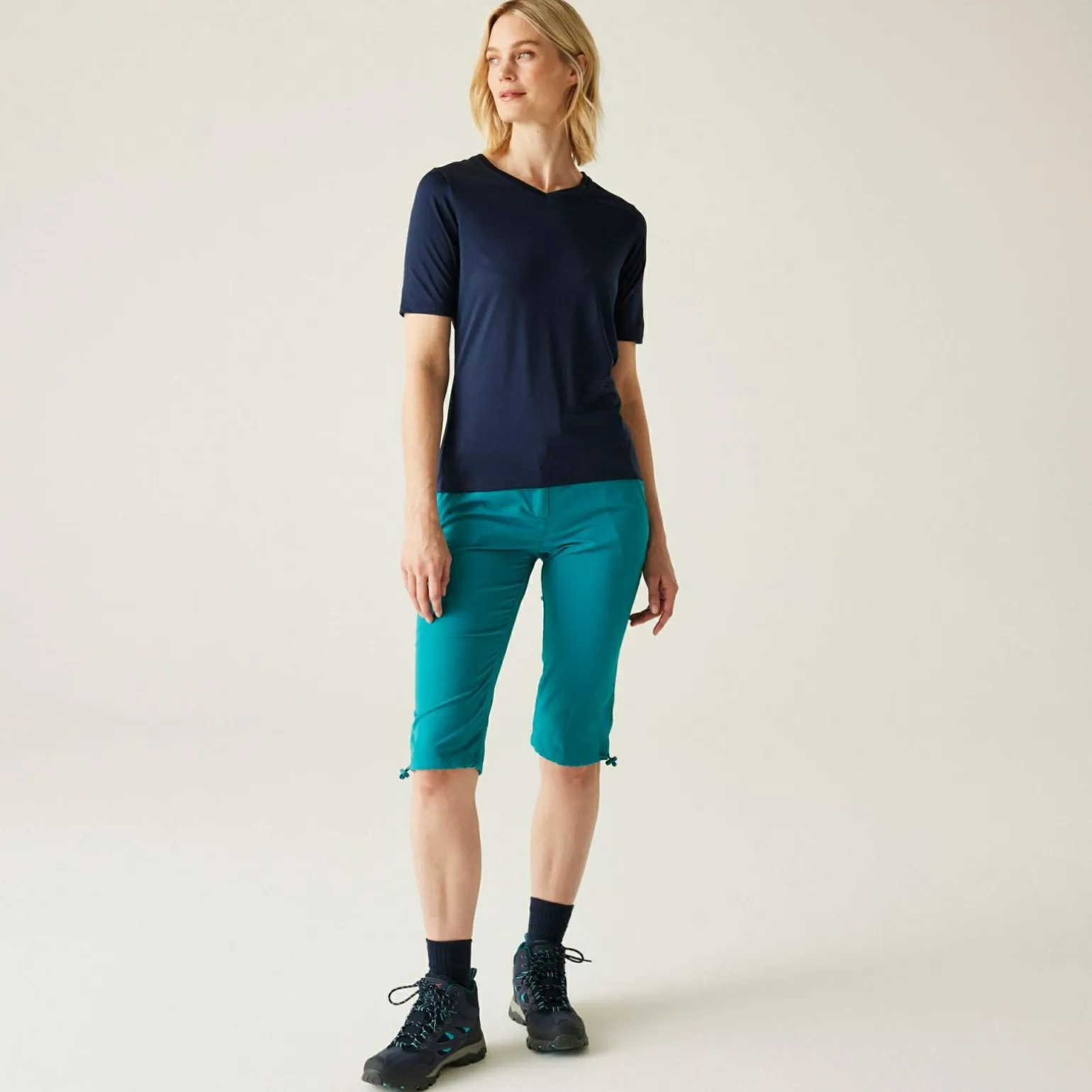 Damskie spodnie trekkingowe 3/4 Xert Capri Light | Zielony