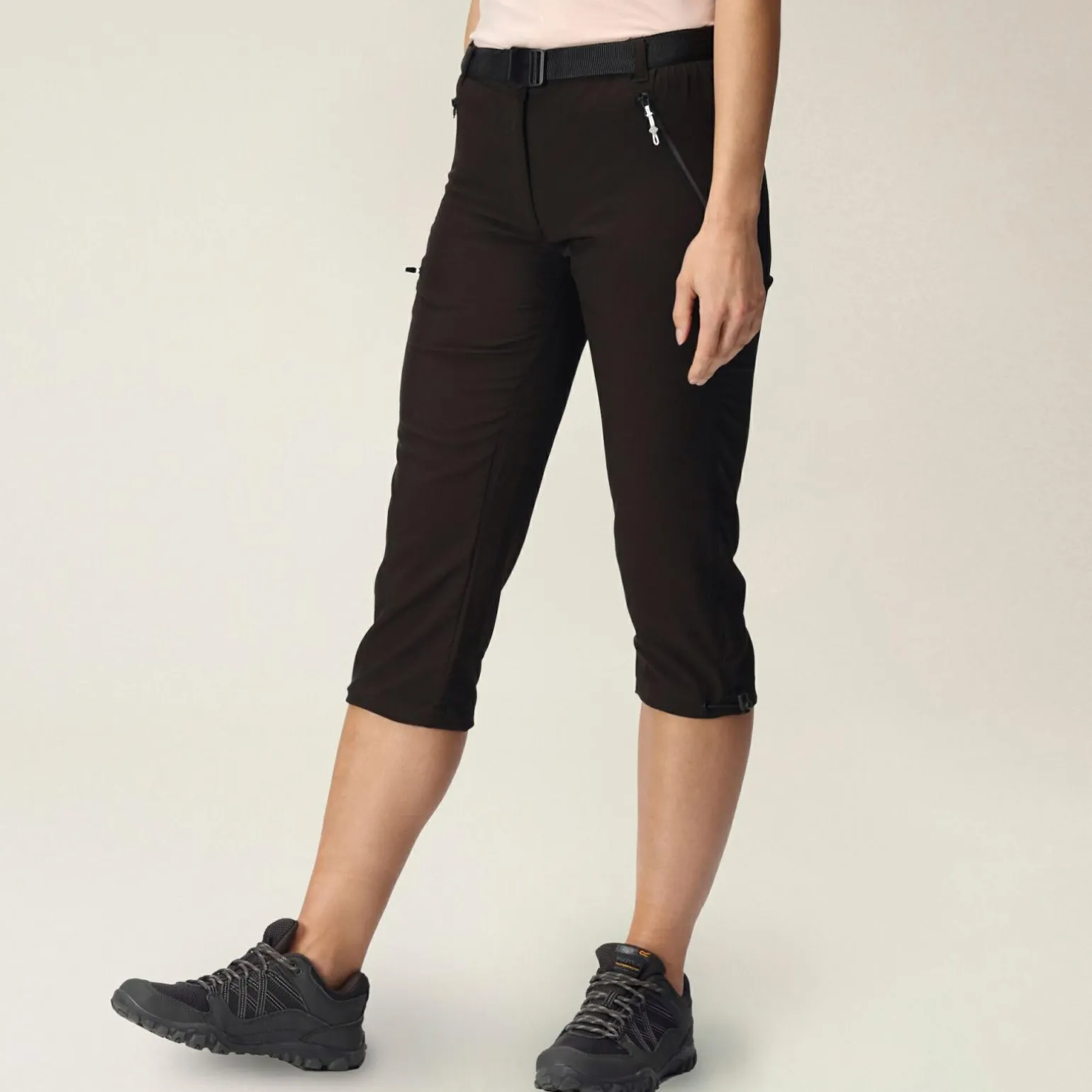 Damskie spodnie trekkingowe 3/4 Xert Capri Light | Czarny