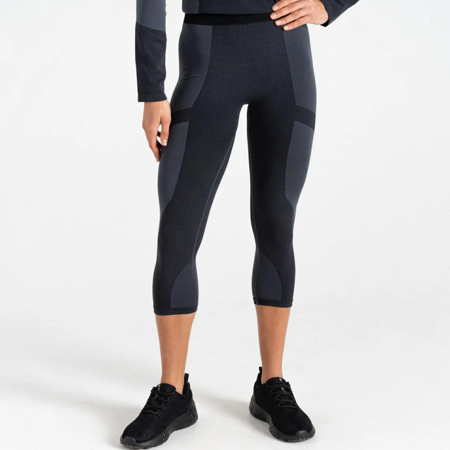 Dare 2b - Damska bielizna termoaktywna legginsy 3/4 In The Zone | Czarny