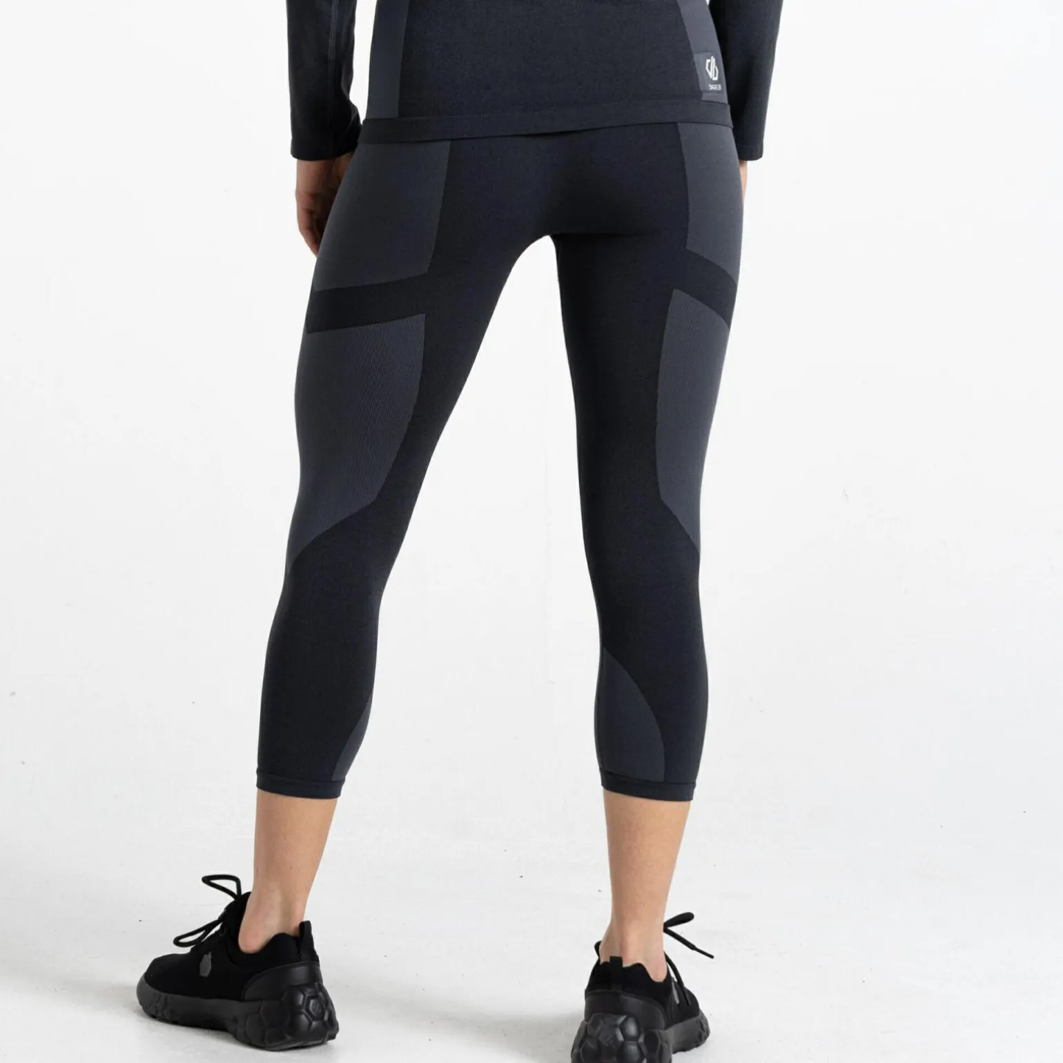 Dare 2b - Damska bielizna termoaktywna legginsy 3/4 In The Zone | Czarny