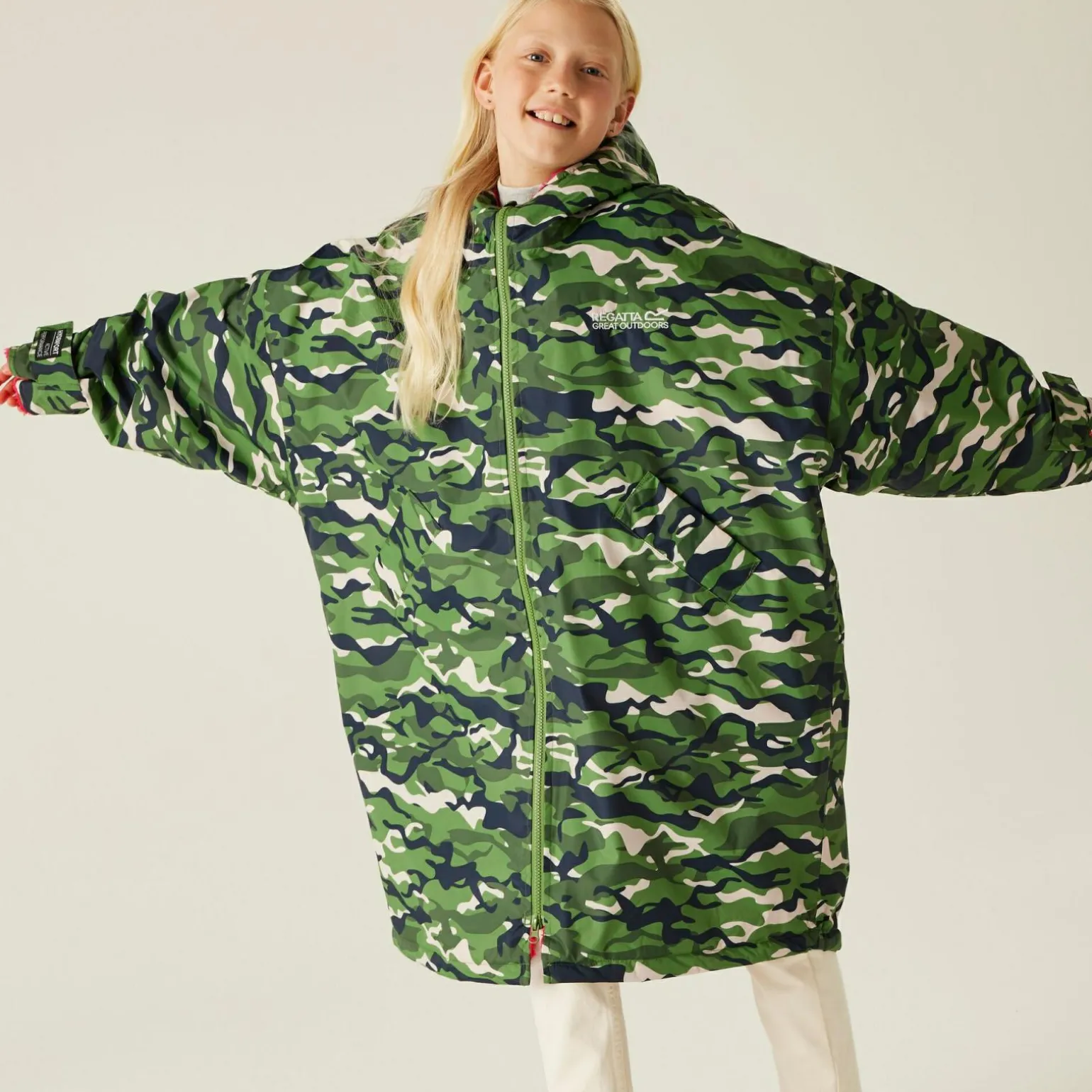 Dziecięcy płaszcz plażowy wodoodporny Junior Changing Robe | Zielony