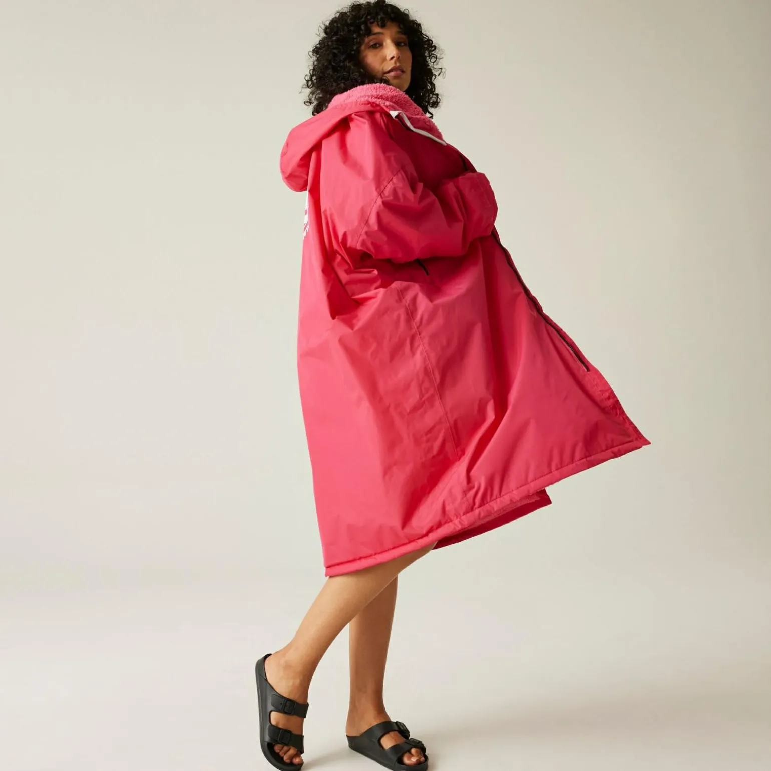 Unisex płaszcz plażowy wodoodporny Changing Robe | Różowy
